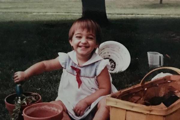 Sara Tomko Biography - Net Worth, Date Of Birth, Career, Family