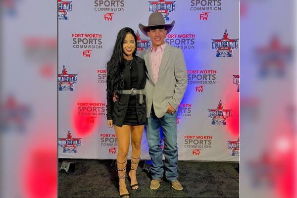 Mauricio Moreira Girlfriend Livia Campos