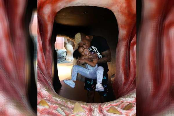 Howard Davis Children