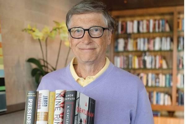 Bill Gates Biography - Microsoft's Co-Founder