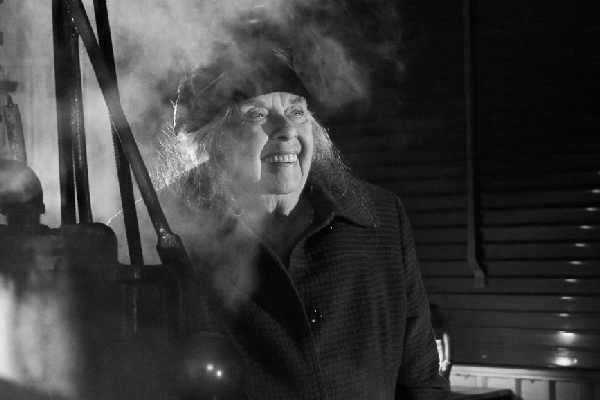 Helen Slayton-Hughes Biography - American Actress