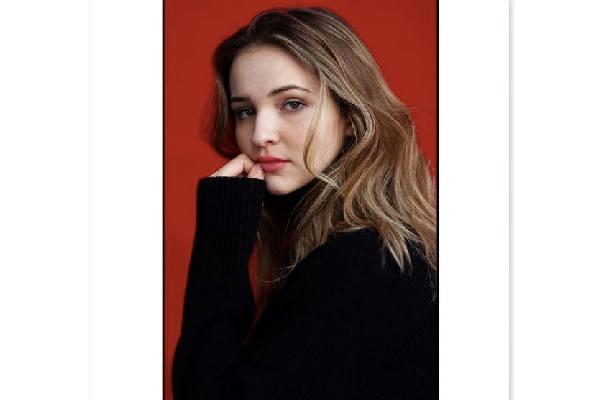 Lisa Vicari Biography - Actress