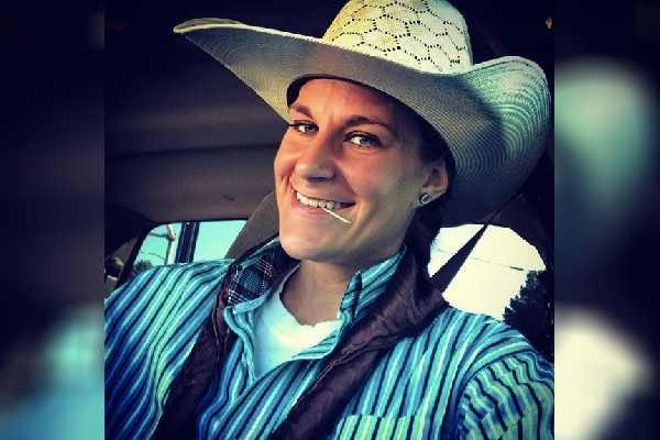 Kristen Tuff Scott Biography - Comedian And Social Media Influencer