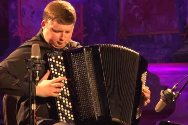 Alexander Hrustevich Biography - Accordionist
