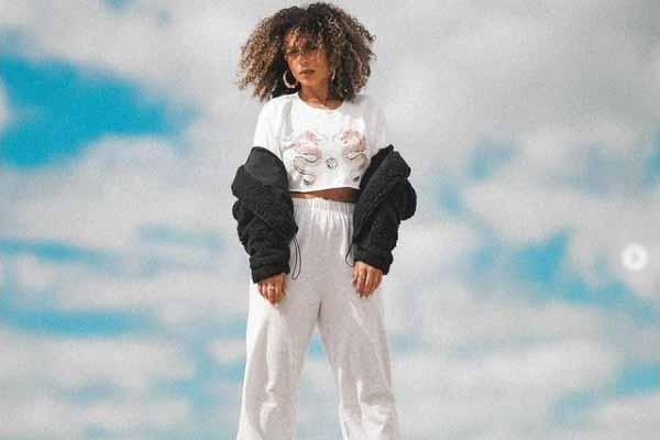 Blanca Callahan Biography - Contemporary Christian Musician