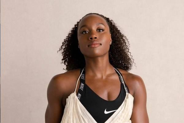 Simone Manuel Biography - Professional Swimmer