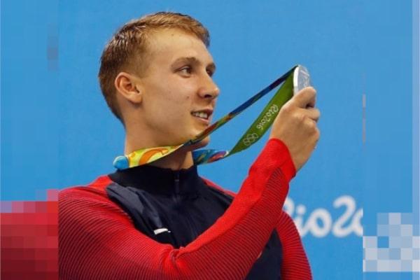 Chase Kalisz Biography - 2X Olympic Medalist