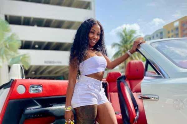 Stormy Wellington Biography - Wealth Coach And Fitness Influencer