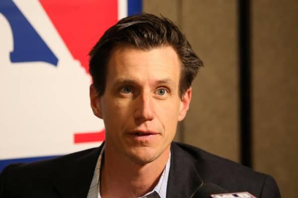 Craig Counsell Biography - Milwaukee Brewers' Manager