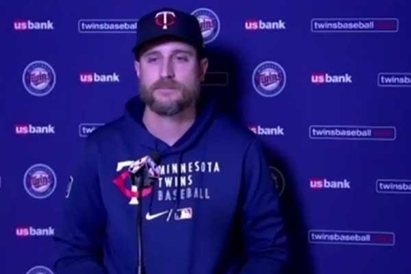 Rocco Baldelli Biography - Minnesota Twins' Manager