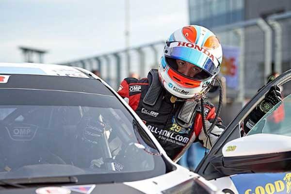 Nestor Girolami Biography - 2X Super TC2000 Champion