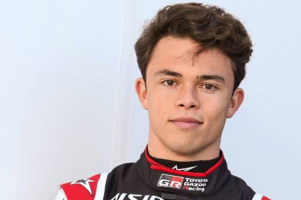 Nyck De Vries Biography - Formula E Racer And Mercedes Reserve Driver