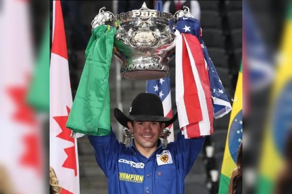 Kaique Pacheco Biography - 2018 PBR World Champion