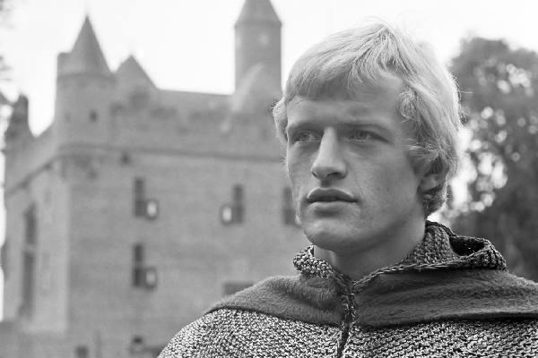 Ayesha Hauer Biography - Late Actor Rutger Hauer's Daughter
