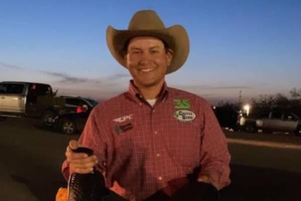 Andrew Ward Biography - Renowned Roping Header