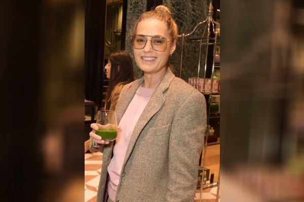 Yasmin Le Bon Biography - British Supermodel And Simon Le Bon's Wife