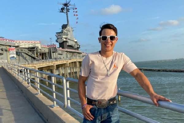 Mauricio Moreira Biography - Brazilian Bull Rider