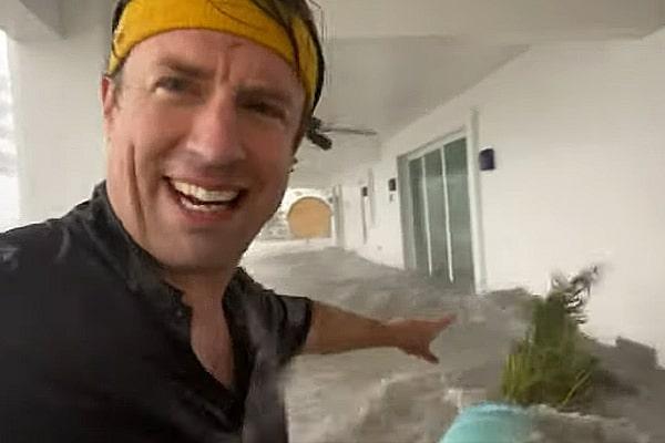 Meteorologist Reed Timmer In The Middle of Hurricane Ian!
