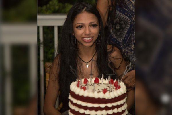 Saleka Shyamalan Biography - Singer And M. Night Shyamalan's Daughter