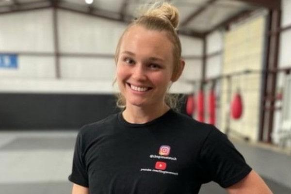 Andrea Lee Biography - Kickboxer And UFC Fighter