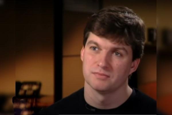 Michael Burry Biography - American Hedge Fund Manager