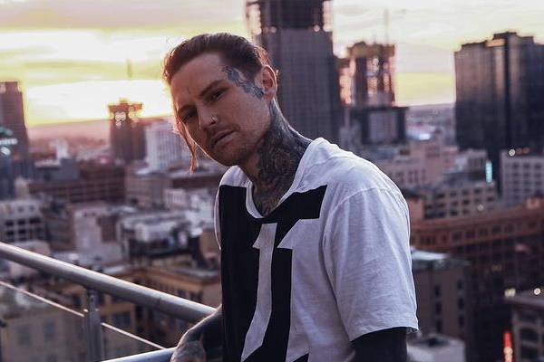 Corey Divine Biography - Net Worth, Clothing, Tattoos, Family, Career ...
