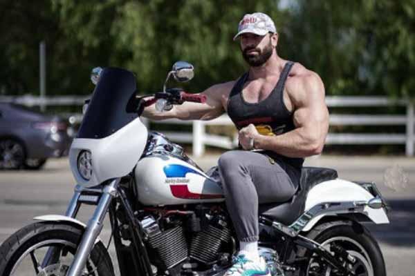 Bradley Martyn Biography - Fitness Influencer And YouTuber